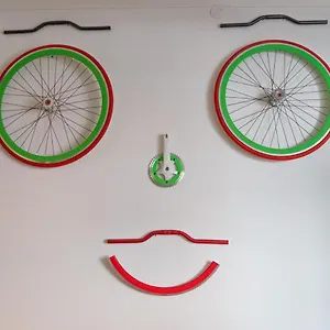  Bed & Breakfast Bed & Bike