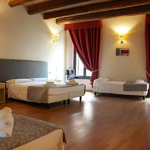 3* Bed & Breakfast Honey